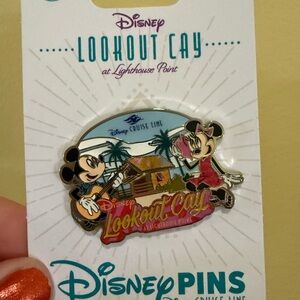 Exclusive 2025 Disney Cruise Lookout Cay Pin with Mickey and Minnie NWT